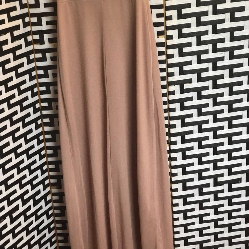 Dress - Picture 5 of 5